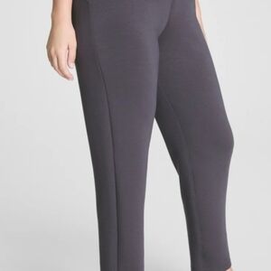 NWT SPANX AIR ESSENTIALS SLIM STRAIGHT PANT COLOR STORM XL PETITE 26.5" INSEAM